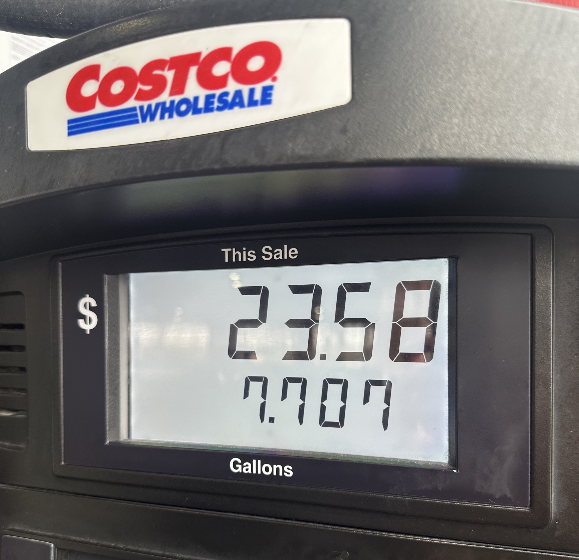 First fill-up at Costco since Trump started bombing...