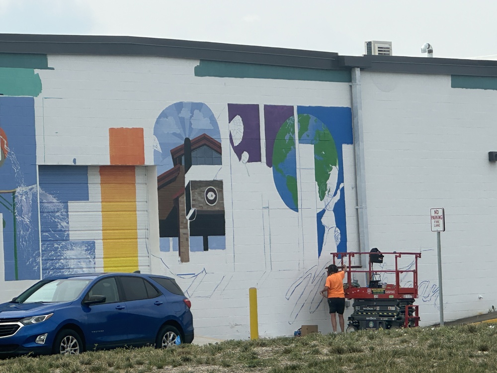 mural-right