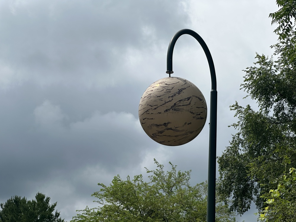 Pluto model