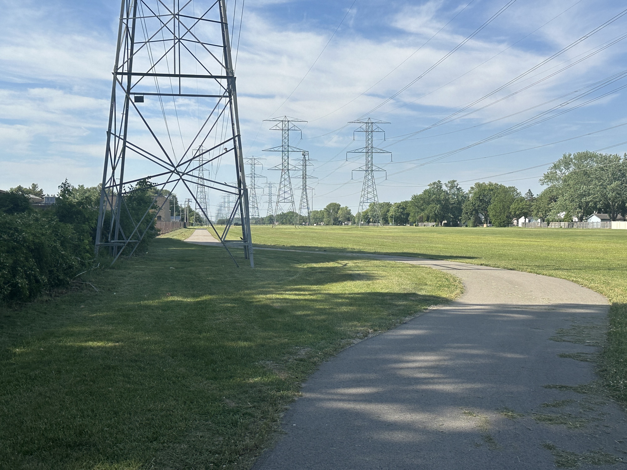 Trail going around pylon