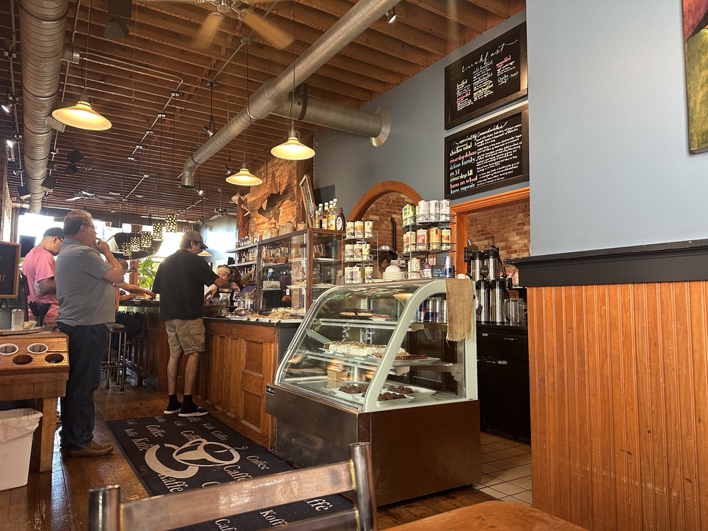 river-stop-cafe