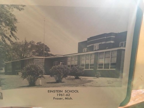 Einstein School