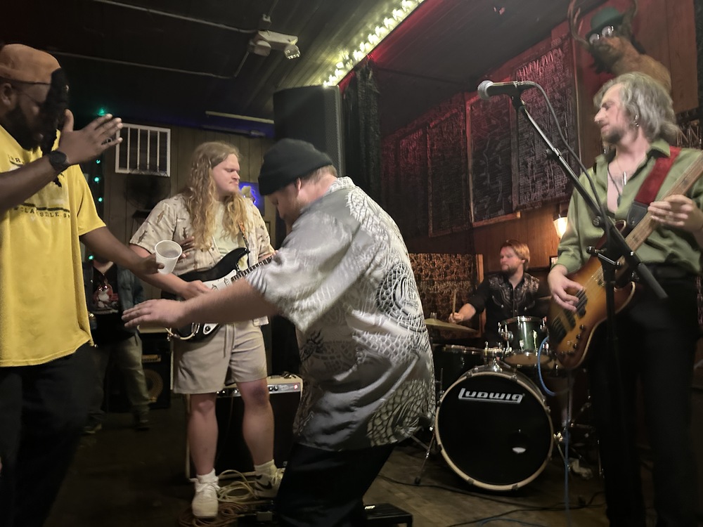 Boy Blue performing